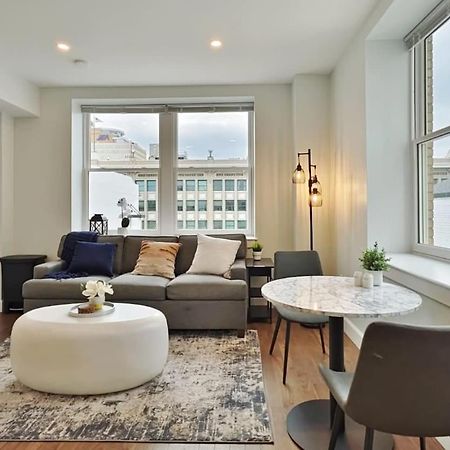 Fun Cozy Apts - 1 25 Mile Walk To Tiaa Bnk Fld Jacksonville Ngoại thất bức ảnh